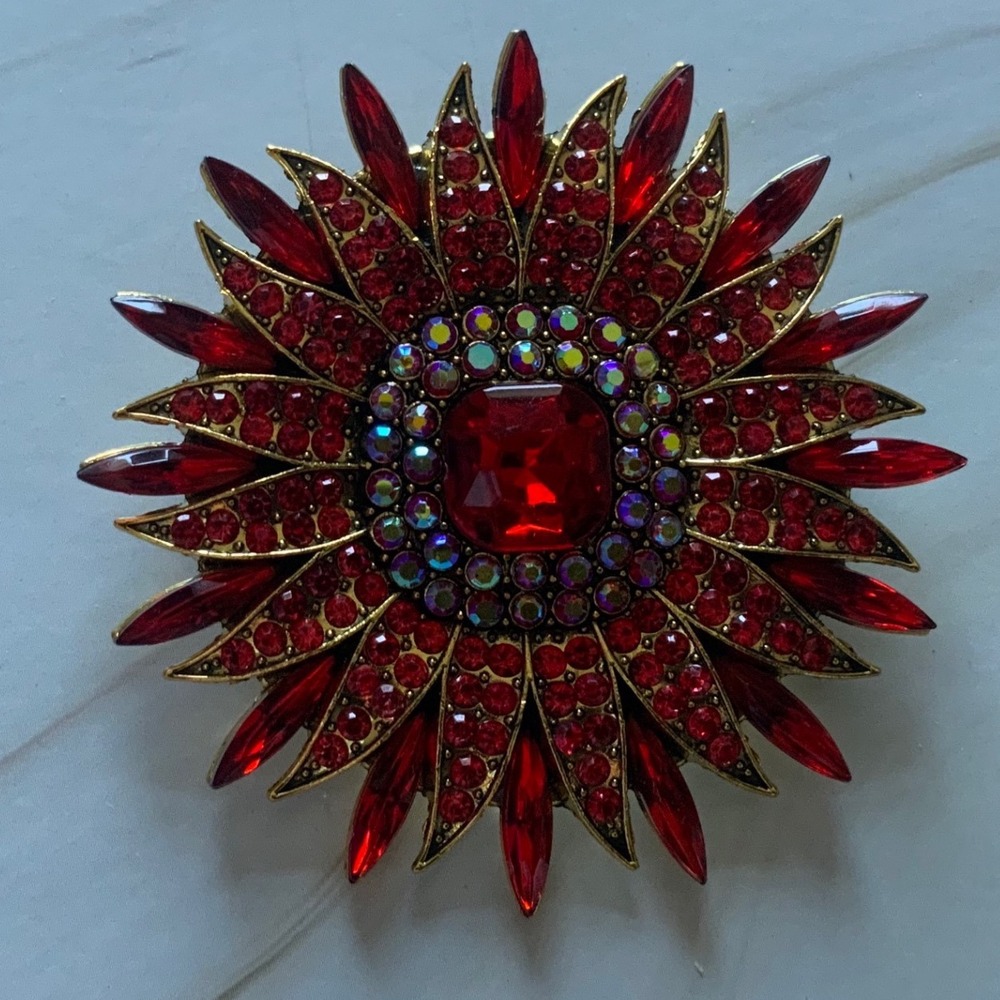 Vintage Gold Tone Red Rhinestone Sunburst Brooch Ruby Sunflower Flower Pin 2.5"